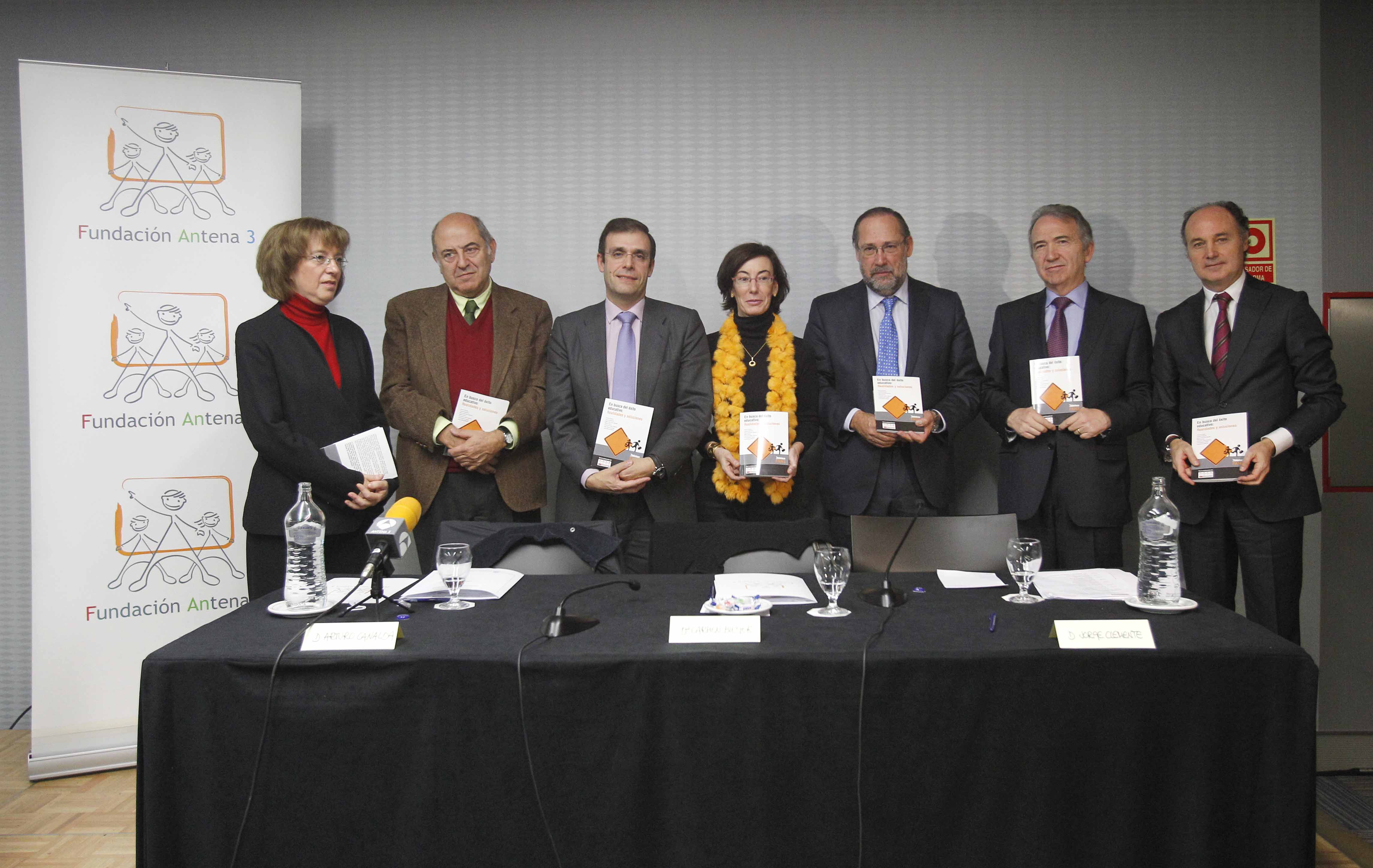 EL COLEGIO ASESORA EL INFORME REALIZADO SOBRE "LOS HÁBITOS DE ESTUDIO DE LOS ESCOLARES ESPAÑOLES"